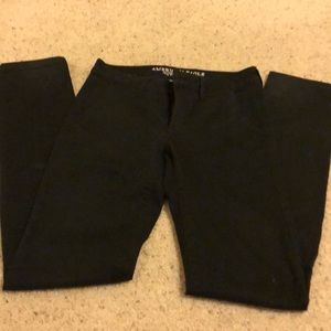 Women’s AE size 4 x-long skinny jeans.